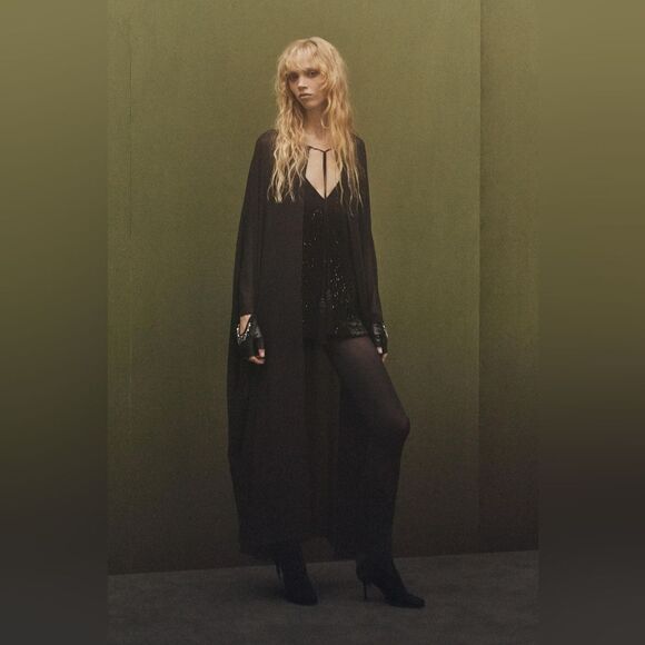 KATE MOSS NWT ZARA LONGβTASSEL CAPE X KATE MOSS - Picture 1 of 6